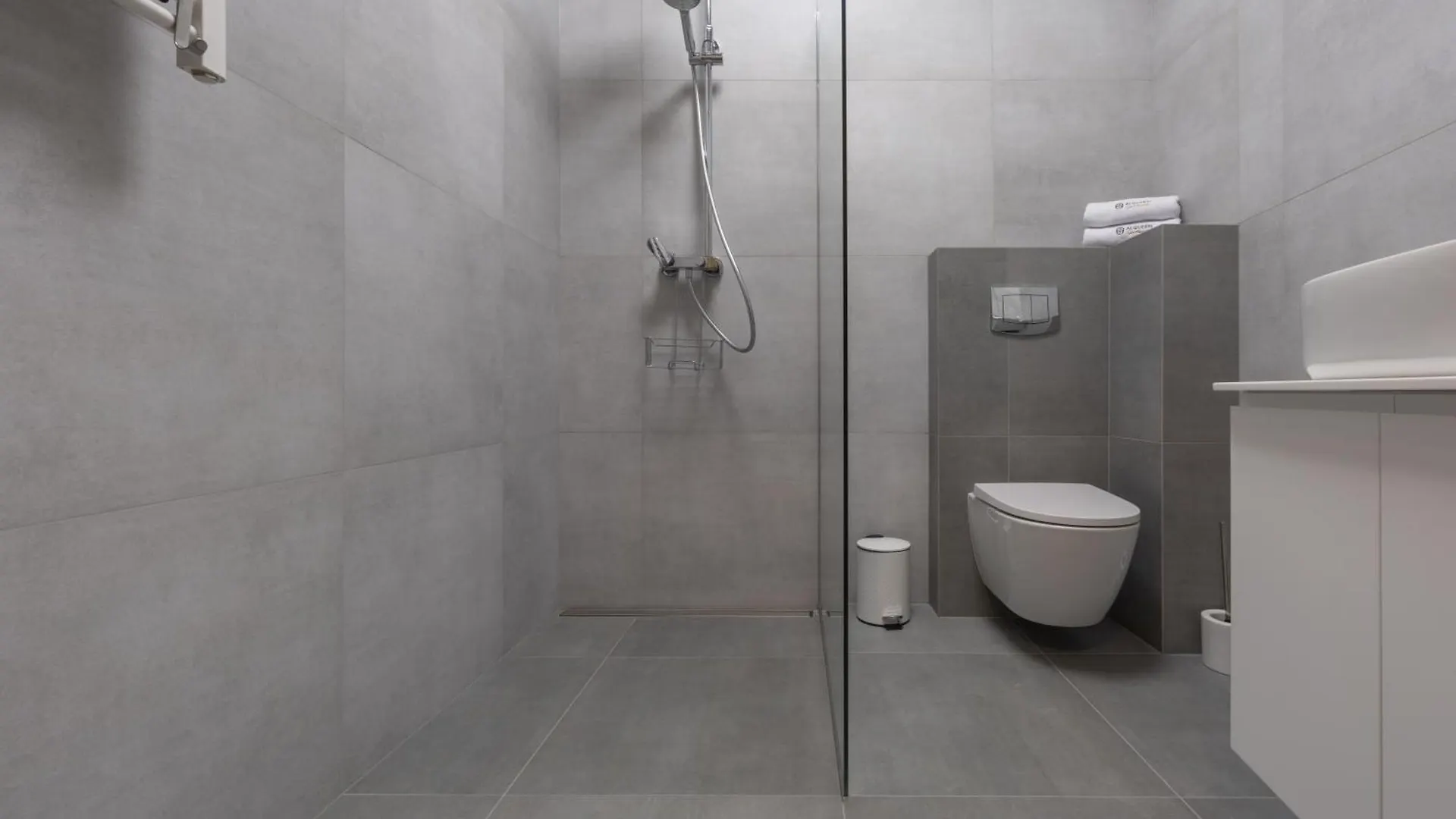 Alqueen Apartments Chmielna 110 Гданьск Польша